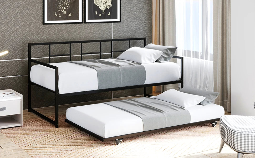 Twin Daybed with Pull Out Trundle