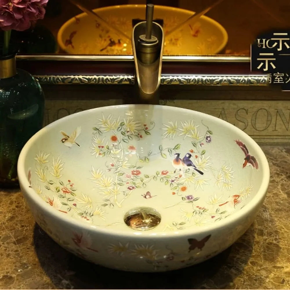 Round Ceramic Washbasin With Faucet